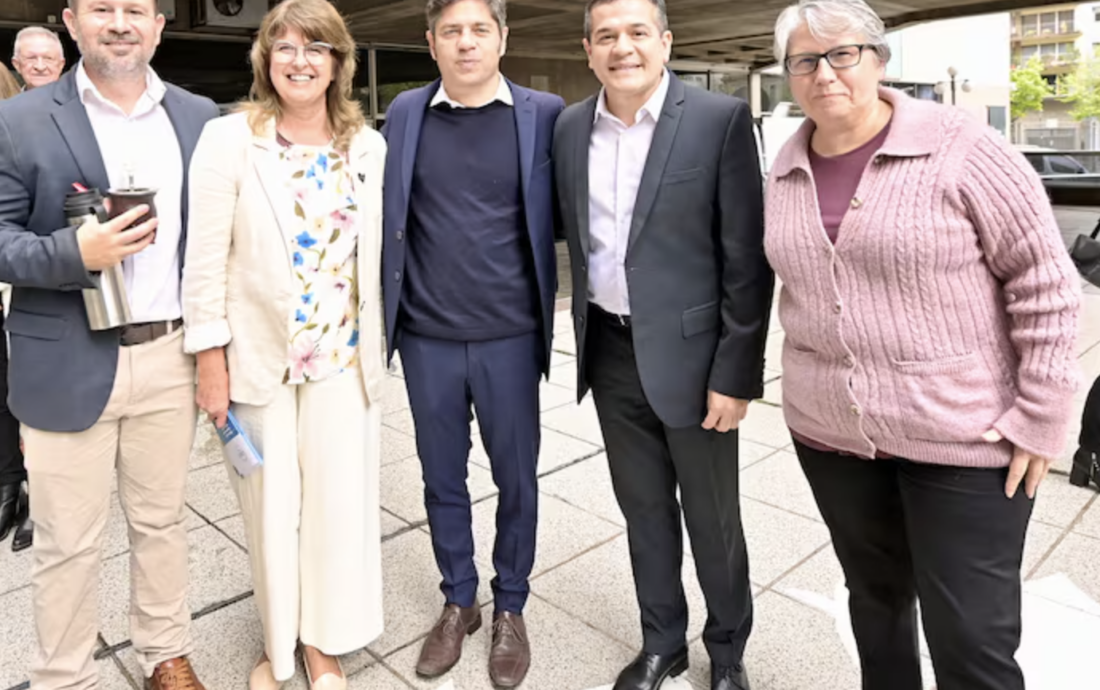 Kicillof reunió a representantes de tres provincias y llamó a transformar la educación pública