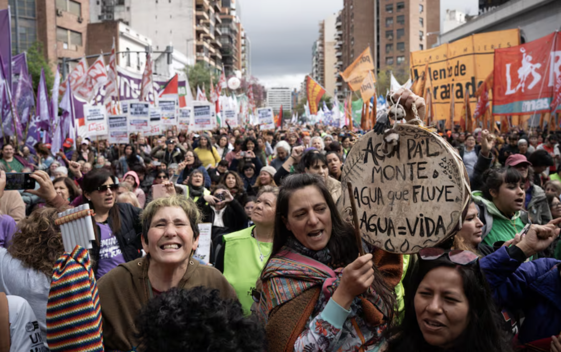 La marea que no se detiene frente al desamparo estructural