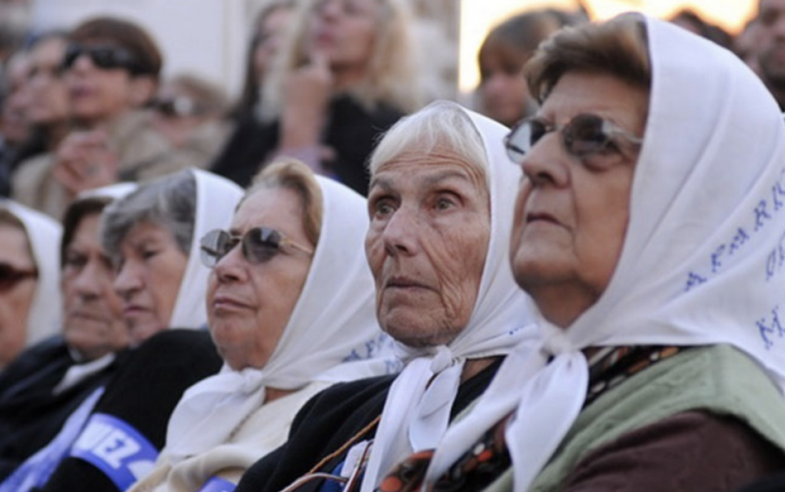 Abuelas de Plaza de Mayo: 49 años de búsqueda y esperanza